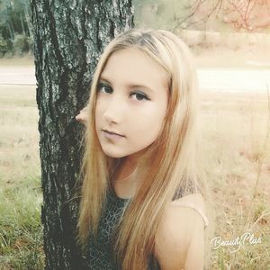 Meet your Posher, Claire